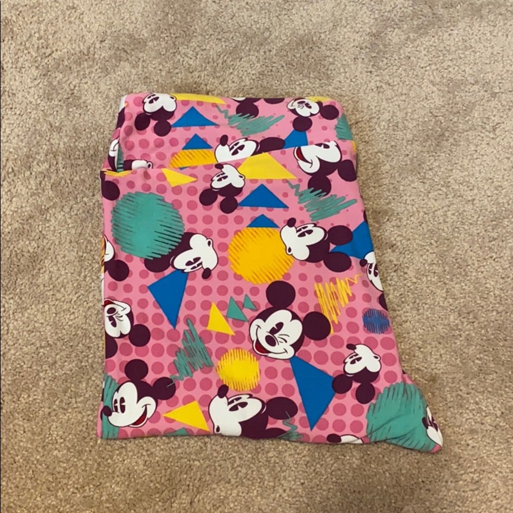 LulaRoe TC Disney leggings